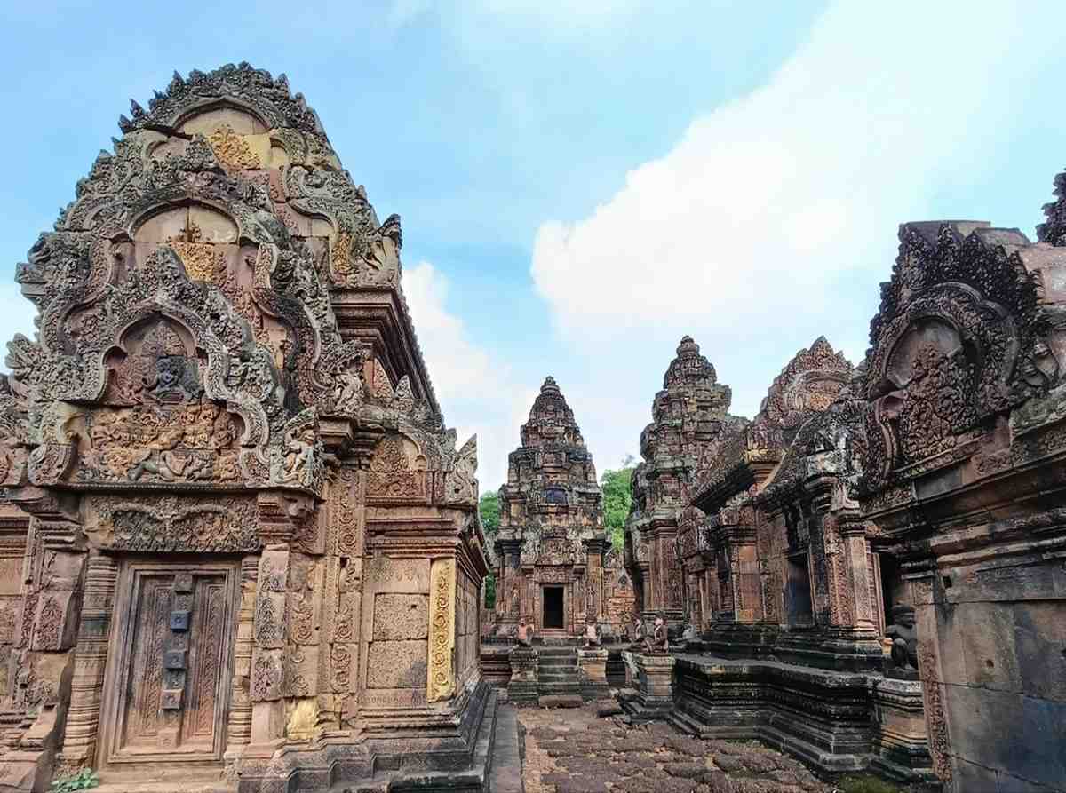 biblioteca-banteay-srei | Guías de Angkor