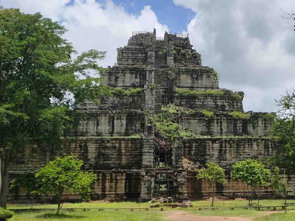 prasat-thom-koh-ker-1 | Guías de Angkor